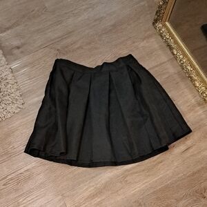 Black Pleated Mini Skirt